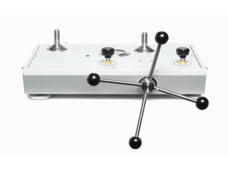 Fluke P5513 Pneumatic Pressure Comparator